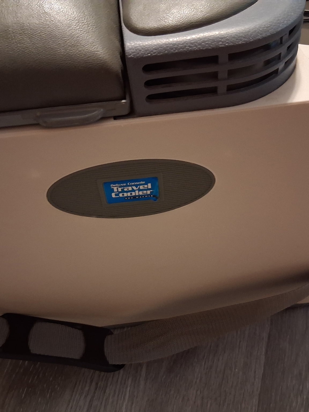 Vector Travel Cooler